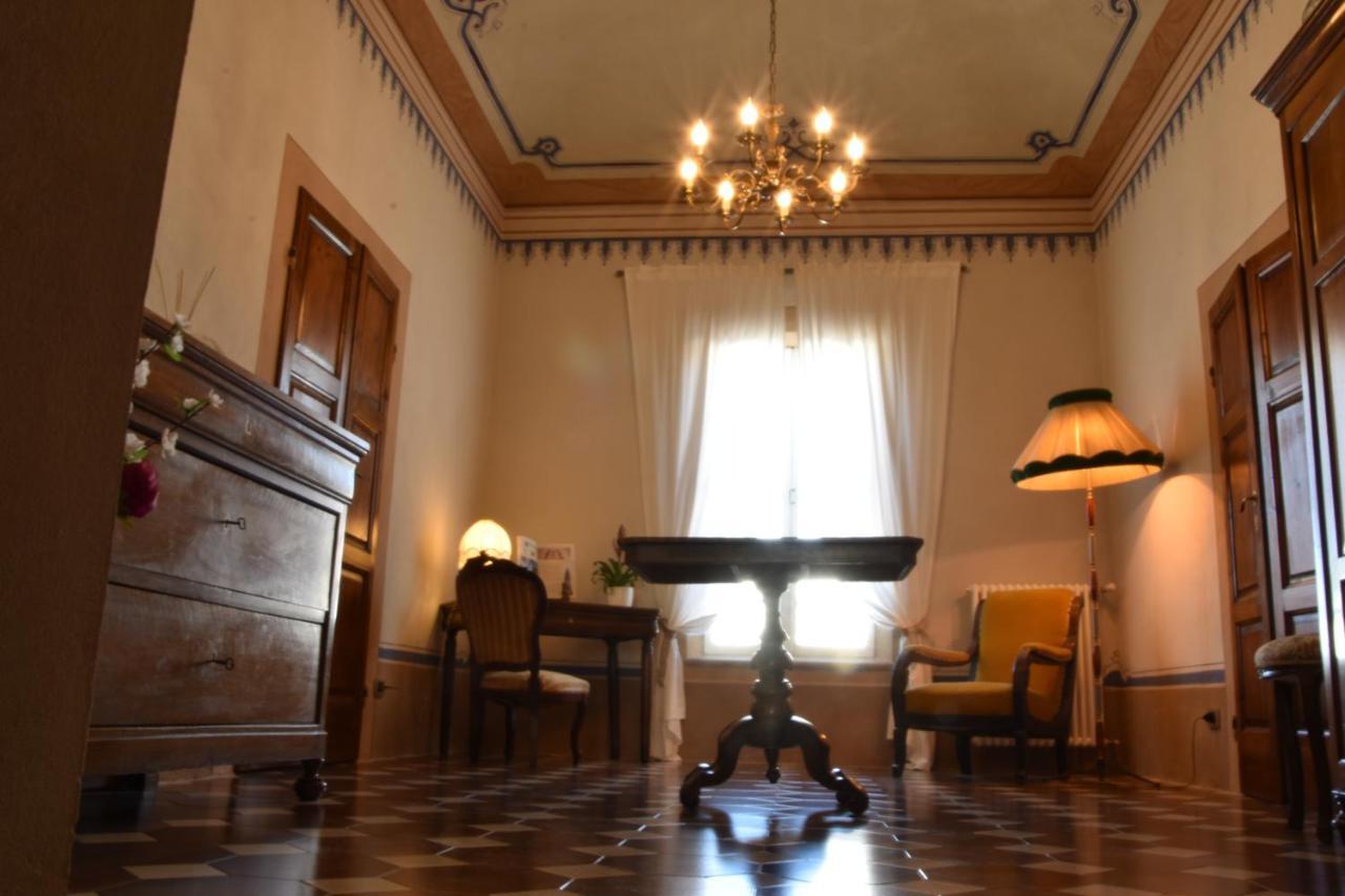 Portale Dei Soli - Room & Breakfast Rolo Zewnętrze zdjęcie